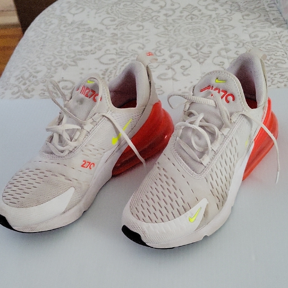 Nike Air Max 270 White and Hot Pink Sneakers